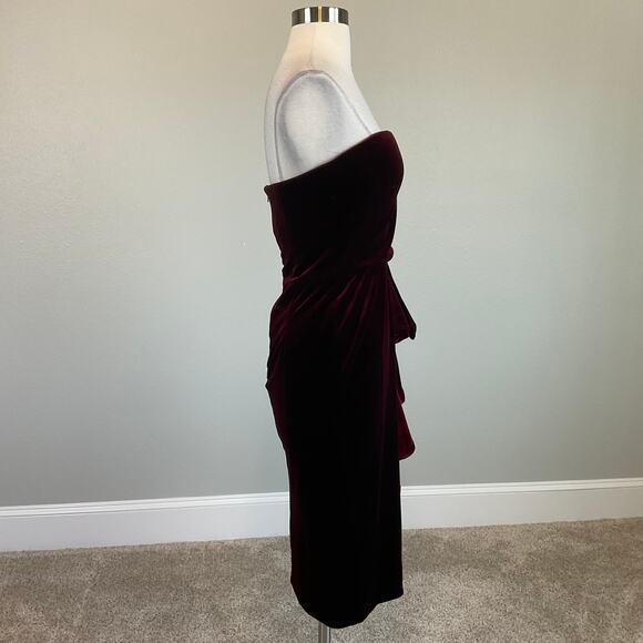 Betsy & Adam Women's Cocktail Dress Size 4 Burgundy Red Velvet Strapless Sheath - Picture 4 of 14